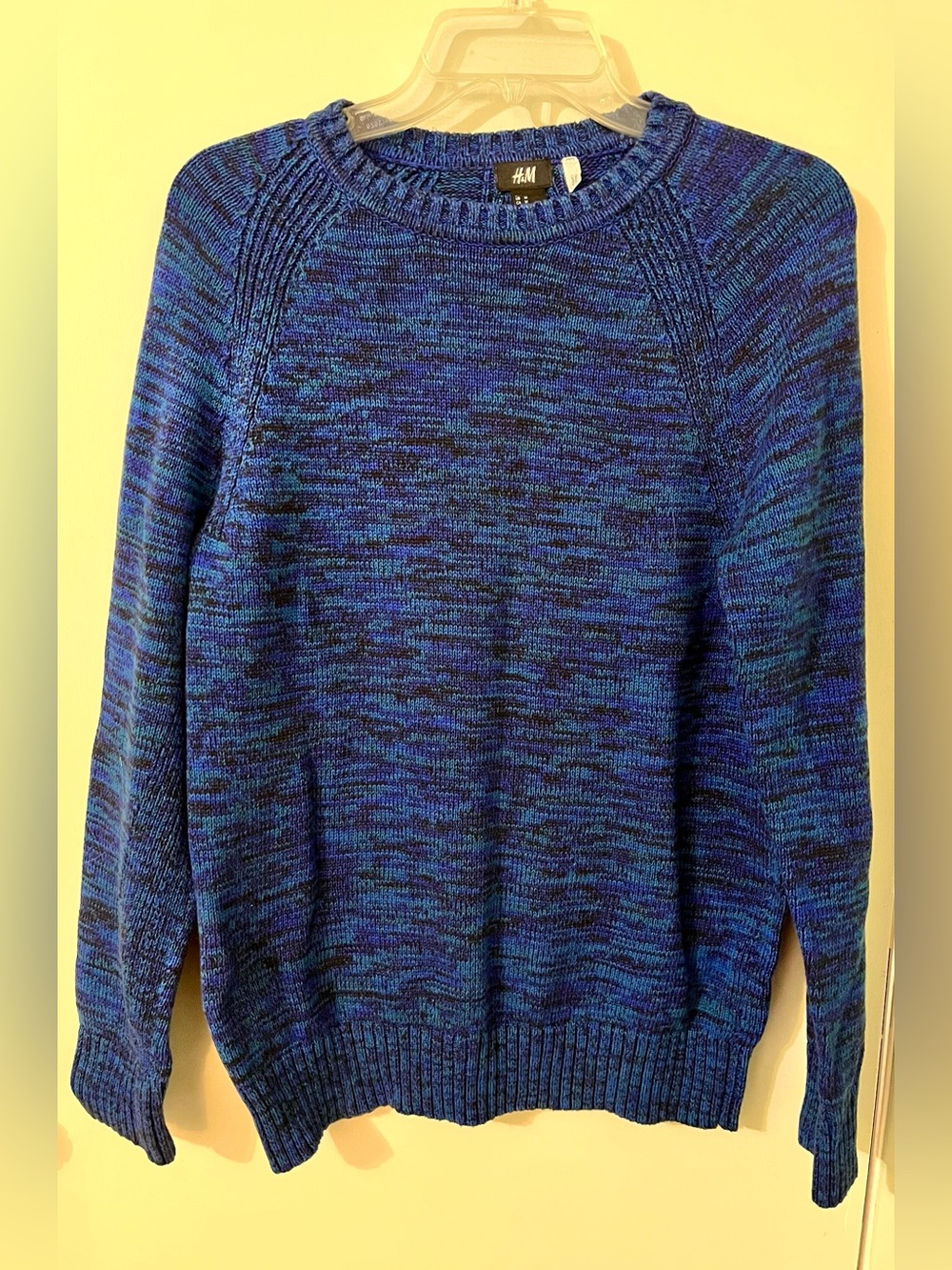 H&M 100% Cotton Blue and Black Long Sleeve Crew Sweater relaxed fit